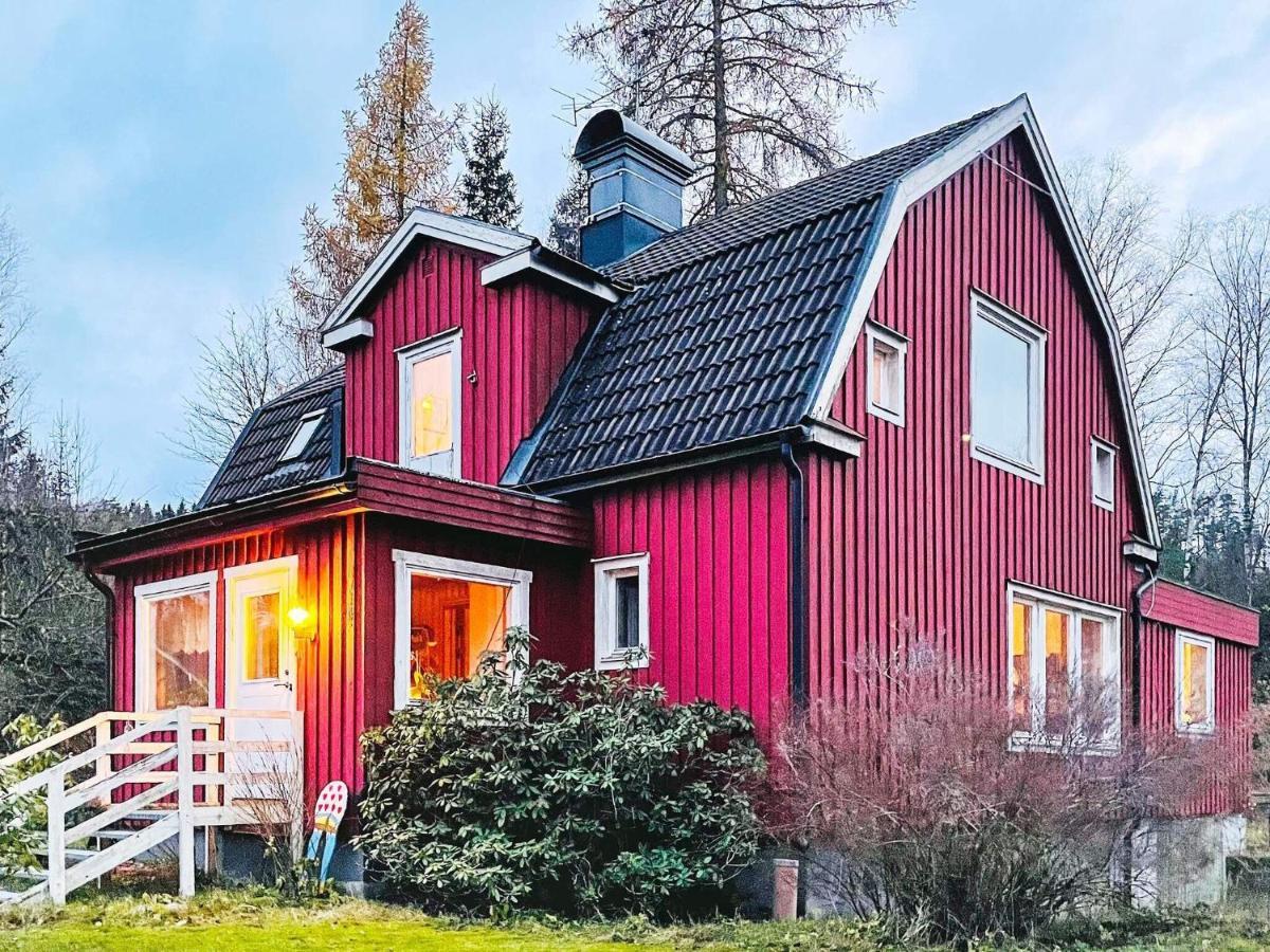 Holiday Home Amal Exterior photo
